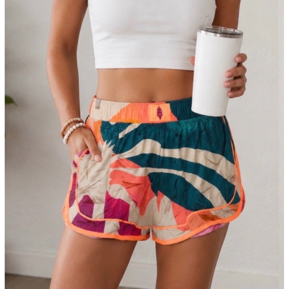 FP Movement The Way Home Shorts Womens Medium Abstract Tropical Print Running.